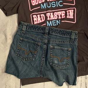 Kimes Ranch Betty shorts size 4